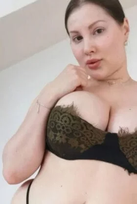 Фото Лола
